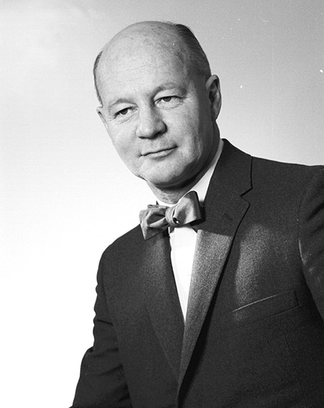 Picture of William T. Mustard, MD