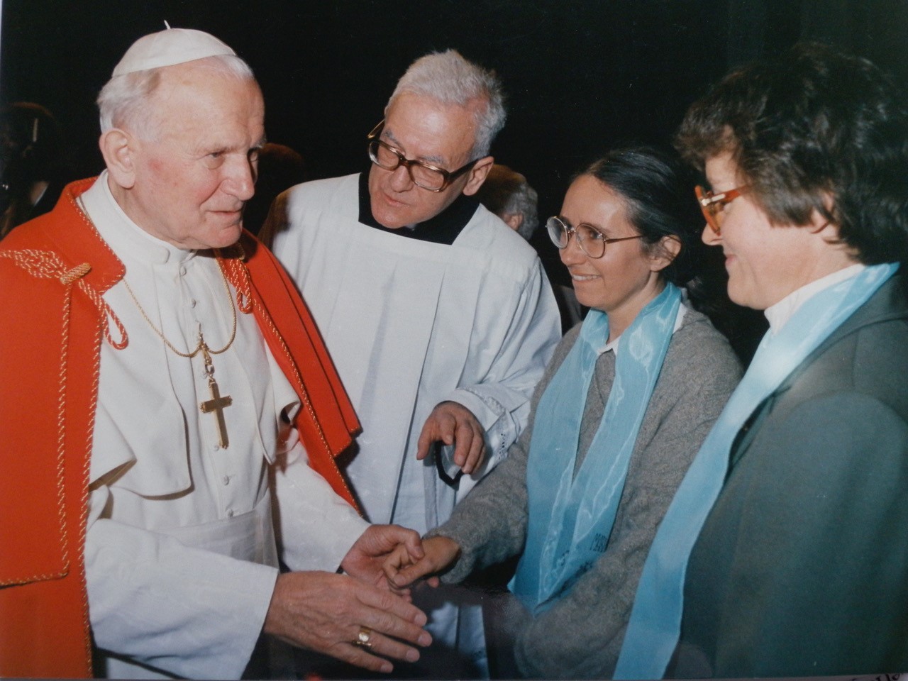 Dr. Duffin meets Pope John Paul II